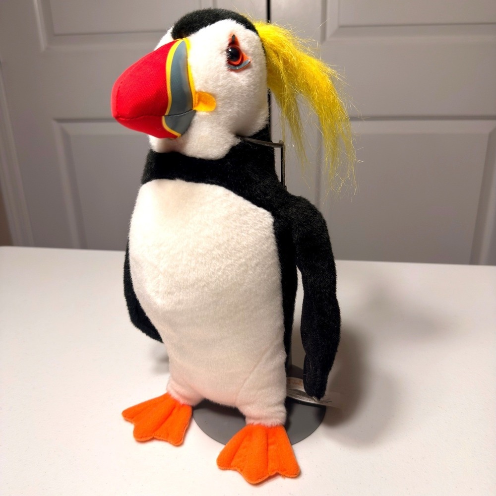 Thinkway Toys Happy Feet Two Sven the Puffin Interactive Plush Movie Toy 12"